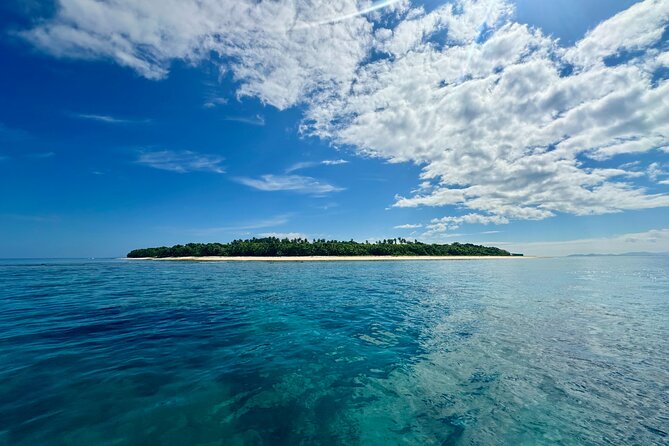 Captain Cook Cruises Fiji - Island and Reef Day Cruise - Five hours around a small Mamanuca island