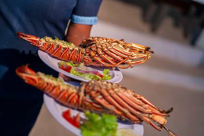 Captain Cook Cruises Fiji - Sunset Dinner Cruise - Hotel transfers and extra fees