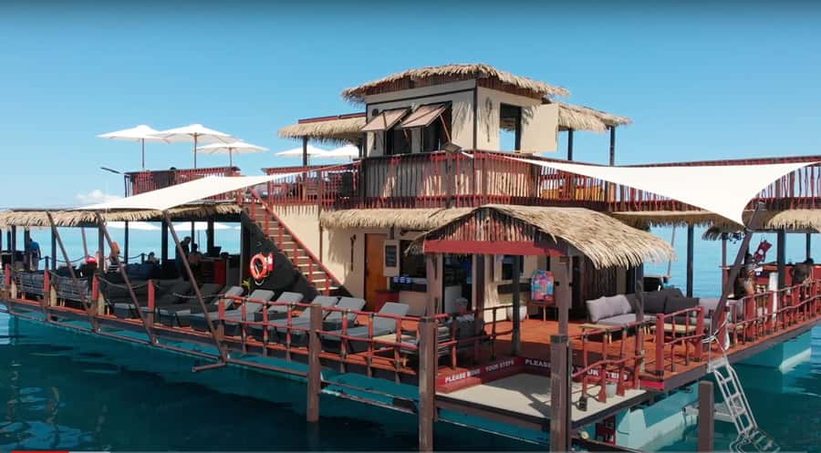 Denarau: Seventh Heaven Floating Bar Day Trip - Who will enjoy Seventh Heaven most
