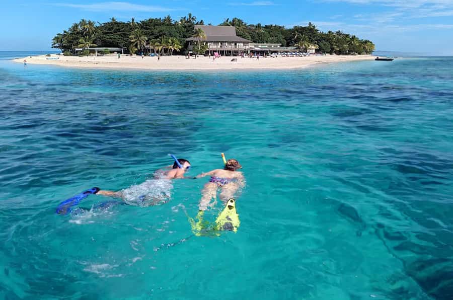 Fiji: Beachcomber Island Day Cruise with Snorkelling - Leaving Port Denarau at 10am