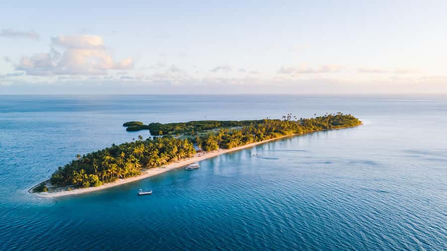 Fiji: Half-Day Island Activities Tour with Jungle Cruise - The 45-minute river boat to the island