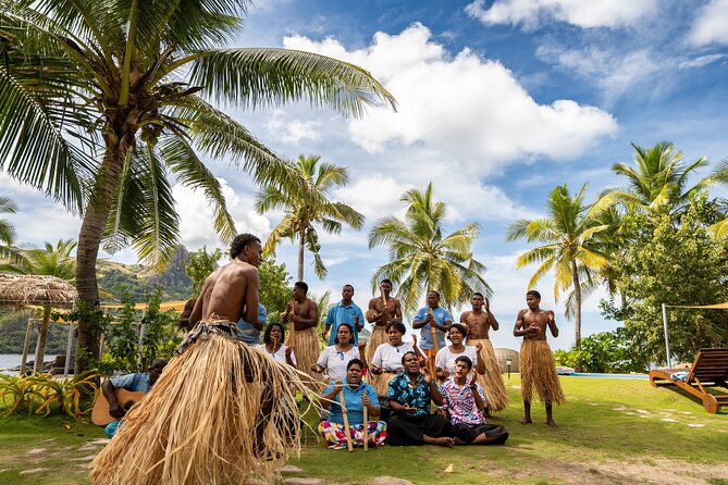Fiji Island Cultural Experience with Lunch - The cave and cultural center