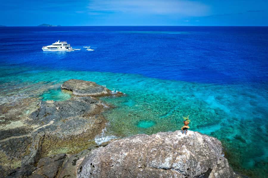 Fiji: Kuata Island Marine Conservation Experience Full Day - The low-tide exploration and the shore’s small creatures