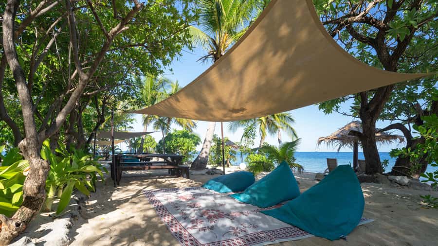 Fiji: South Sea Island Full Day Trip with Lunch & Drinks - From Denarau to a Small South Sea Island
