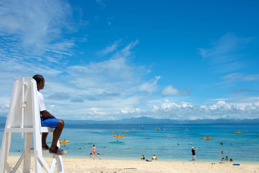 Fiji: South Sea Island Full Day Trip with Lunch & Drinks - A Full Day Means About Six Hours on the Island