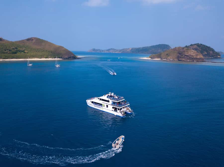 Fiji: Yasawa Islands Explorer Cruise with Lunch - Morning pickup and the Port Denarau departure
