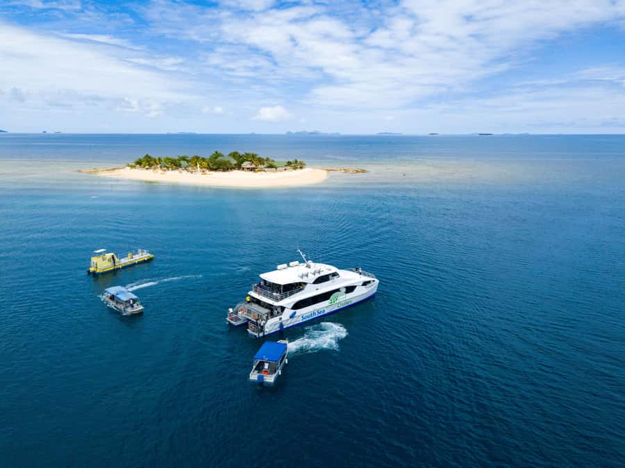 Fiji: Yasawa Islands Explorer Cruise with Lunch - Who should book this cruise?