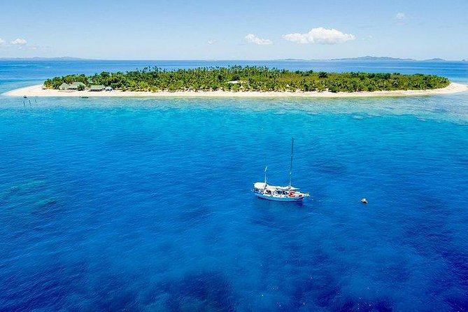 Fijian Islands and Snorkel Full-Day Whales Tale Cruise including Beach BBQ Lunch - Is $117.68 a good value?