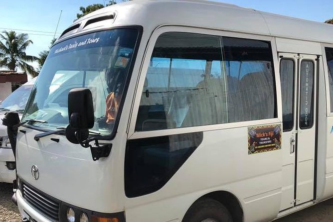From Nadi Airport Fiji-Denarau Radisson,Wyndham,Sheraton,Westin,Hilton,Palm,Port - Communication and finding the driver