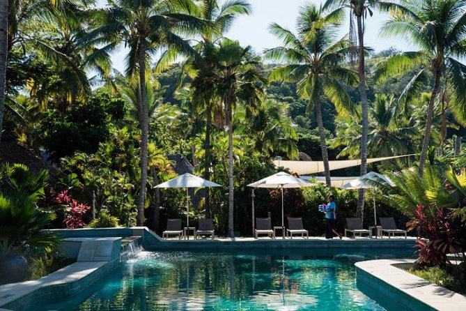 Full Day Castaway Island with Lunch - The welcome, staff, and Fijian character