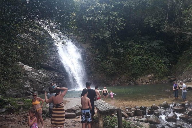 iconic waterfall tour - A useful five-hour introduction to Fiji’s Coral Coast