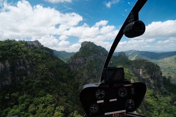 Islands & Mountains Adventure - Returning across the lower Mamanuca Islands