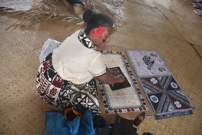 Jewel Of Fiji incl Fijian Village, Waterfall & Lunch Coral Coast - Cultural dances and a Fiji lovo lunch