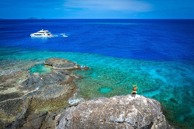 Kuata Island Marine Conservation Experience with Lunch - The long route from Denarau to Kuata