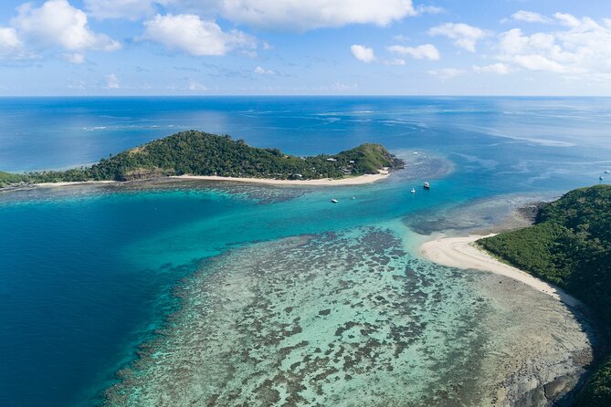 Manta Ray Experience - Beach snorkeling and resort time after the wildlife session