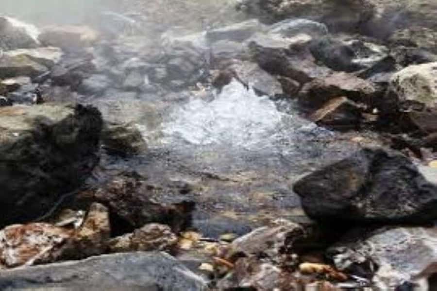 Nadi: Mud Pool and Hot Spring Private Tour - How the Mud Pool and Hot Springs Work