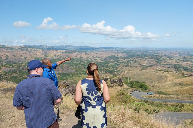 Nausori Highland Tour - Traditional lunch and time with local people