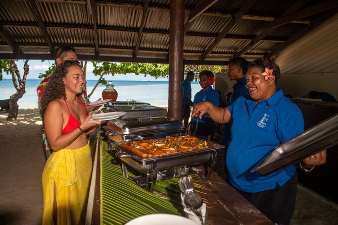 Oolala Cruises on Savala Island - Who will get the most from this cruise
