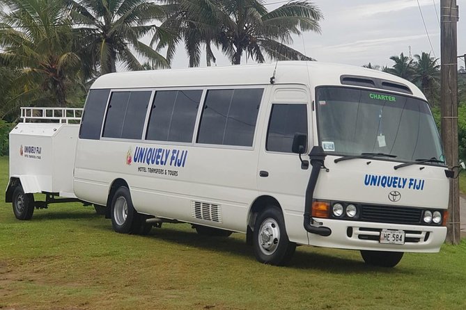 Private Minibus Transfer Hotel to Nadi Airport - Key points at a glance