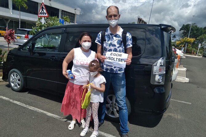 Private Transfer: Nadi Airport to InterContinental Fiji Golf Resort or Yatule - Drivers who add something extra