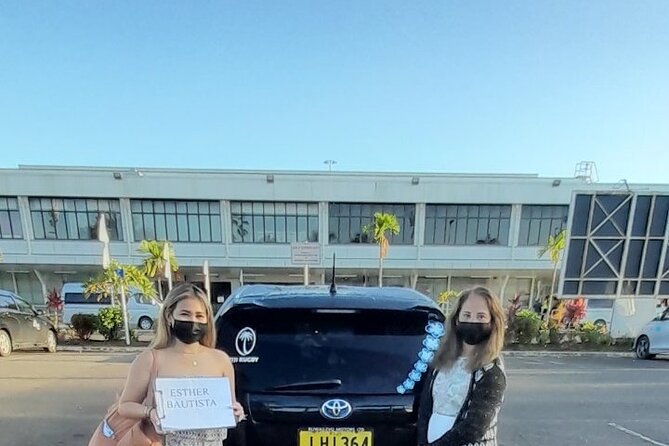 Private Transfer: Nadi Int Airport - Denarau Island Hotels - A calm first half-hour in Fiji