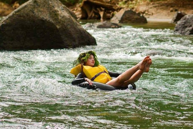 River Tubing Fiji, Navua River - Riverside lunch with a Fijian menu