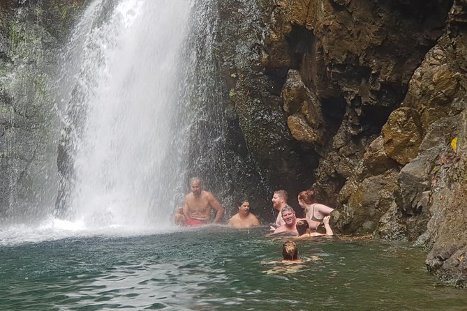 River Tubing Fiji, Navua River - What to pack for a wet river day