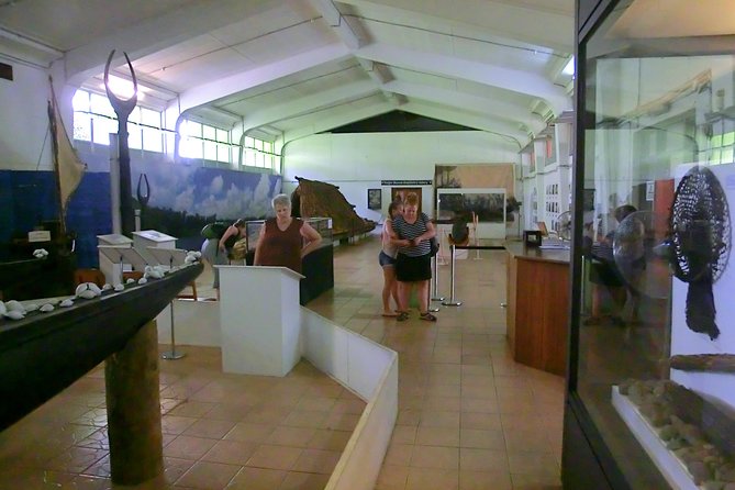 Suva Customized tour- Private - Thurston Botanical Gardens and Fiji Museum