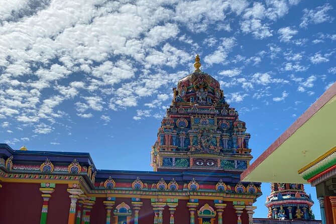 Valley of a Thousand Hills - Sri Siva Subramaniya Swami Temple in 15 minutes