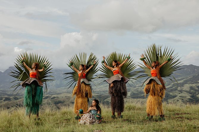 VOU Fiji Shows: Fiji Untold, From Fiji With Love & More! Dinner! - Timing, comfort, and other practical matters