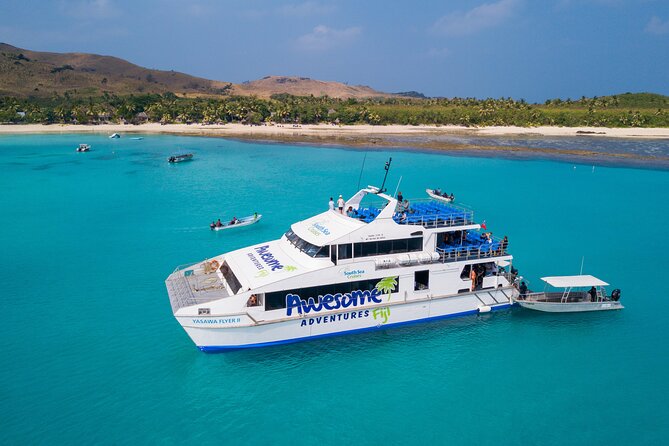 Yasawa Islands Explorer Cruise with Lunch - The high-speed catamaran ride